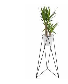 Stojany na kvetiny HowHomely Stojan na kvetináč TRIANGL 90x50 cm čierna 10-1533/90/