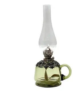 Lampy Floriánova huť Petrolejová lampa LUCIE 35 cm lesná zelená zdobená cínom 210-0190-0001-12-00-000