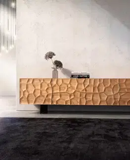 Televízne stolíky DELIFE TV stolík Solu 260 cm akácia prírodná 2 dvierka 6 zásuviek závesná kovová podstava čierna 3D čelá
