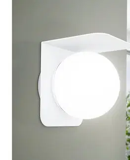 Svietidlá Eglo 99582 - Vonkajšie nástenné svietidlo CORRIENTES 1xE27/15W/230V IP44 biela 99582
