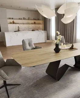 Jedálenské stoly DELIFE Jedálenský stôl Edge zaoblený tvar 240-300×120 cm keramika Laminam® sabbia v dubovej farbe podstava v tvare W kov čierna rozkladací