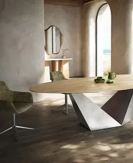 Jedálenské stoly DELIFE Jedálenský stôl Edge oválny 280x130 keramika Laminam® Sabbia dubová farba Prisma metalická strieborná