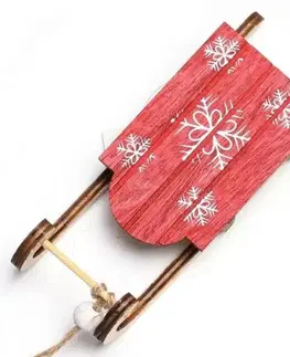 Vianočné dekorácie Kinekus Dekorácia sánky 13x4,5x4cm drevo červená