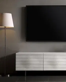 Dizajnový nábytok TV stolík HUDSON Livin Hill