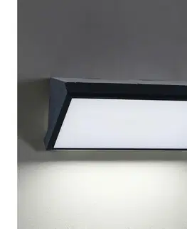 Svietidlá BRILAGI - LED RGBW vonkajšie nástenné svietidlo TRIANGLE 1xE27/12W/230V čierna IP65 BG1022+AI0819
