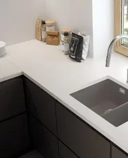 Kuchynské drezy DEANTE DEANTE - Eridan antracit metalic - Granitový drez, 1.5 - bowl ZQE_T503