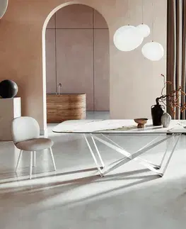 Jedálenské stoly DELIFE Jedálenský stôl Edge zaoblený tvar 240x120 cm keramika Calacatta Luxe bielo-zlato-šedá Spider kov biela