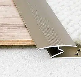 Přechodové lišty a profily Prechodový spojovací profil 35 mm pre krytiny do 10 mm, oblý (skrutkovací) Šampaň E02