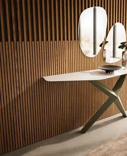 Konzolové stolíky DELIFE Konzolový stolík Edge polygonálny 180×50 cm keramika onyx šampanské Zentharo kov titánová farba