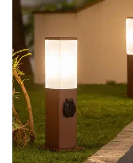 Záhradné lampy BRILAGI - Vonkajšie svietidlo s 2 zásuvkami SCHUKO NOVA 1xE27/15W/230V 40 cm IP44 hnedé FG-KH446PSH-40-2SO-RUST