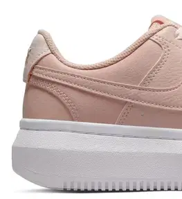 Tenisky Nike Court Vision Alta W Veľkosť: 38,5 EUR