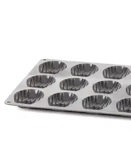 Formy na pečenie MAKRO - Forma 18ks medvedia labka silikón