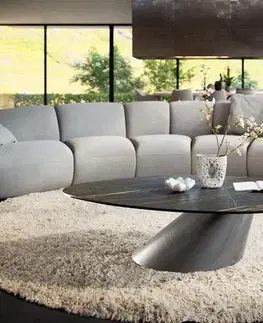 Konferenčné stolíky DELIFE Konferenčný stolík Edge organický 140x76 cm keramika Laminam® Noir Desir hnedá Conis metalická strieborná