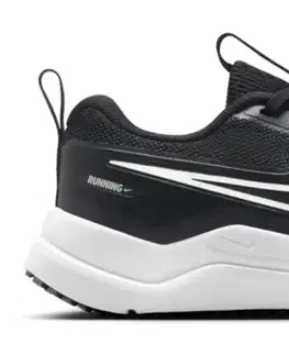 Tenisky Nike Cosmic Runner Kids Veľkosť: 36 EUR