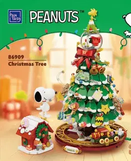 Plastové stavebnice Pantasy Pantasy - Snoopy Vianočný stromček