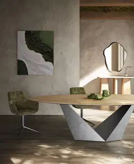 Jedálenské stoly DELIFE Jedálenský stôl Edge oválny 280x130 keramika Laminam® Sabbia dubová farba Prisma metalická strieborná