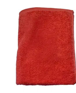 Uteráky Uterák Pile to Pile 70x140 cm M17 korálová