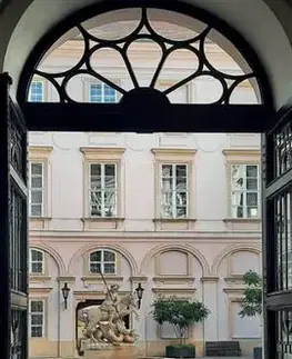 Slovenská beletria Bratislavská rapsódia I.: Stotiny života - Beata Suchánska