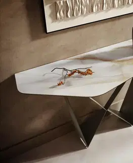 Konzolové stolíky DELIFE Konzolový stolík Edge polygonálny 140×50 cm keramika onyx perla Spios kov titánová farba