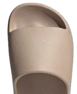 Šľapky Adidas Adilette Lumia Slides Veľkosť: 44 1/2 EUR