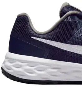 Tenisky Nike Revolution 6 Road Older Kids Veľkosť: 35,5 EUR