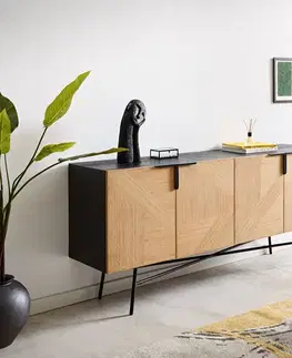 Komody DELIFE Komoda Mikkusu 175 cm bambus prírodná mango čierna 4 dvierka kov čierna