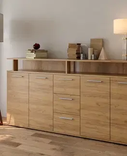 Komody KONDELA Albi štvordverová komoda so zásuvkami dub artisan