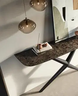 Konzolové stolíky DELIFE Konzolový stolík Edge zaoblený 140×40 cm keramika Emperador Extra Lucidato tmavohnedá Estelo kov čierna