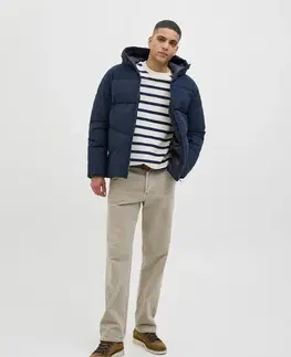 Bundy JACK AND JONES Jack & Jones M Puffer Jackets Veľkosť: S