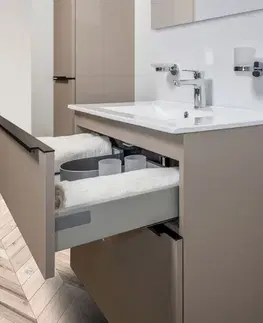 Kúpeľňový nábytok Mereo Mailo, kúpeľňová skrinka s keramickým umývadlom 121 cm, biela, elox AL madlo CN513A