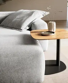 Odkládací stolky DELIFE Konferenčný stolík Edge zaoblený tvar 50x50 cm dub prírodný švajčiarska hrana Eleny kov čierna