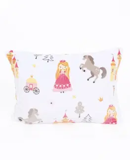 Dekoračné obliečky MKLozkoviny.sk Obliečka na vankúš mikroplyš Exclusive 40 × 60 cm - Kúzelné kráľovstvo-  -
