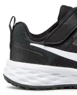Tenisky Nike Revolution 6 Younger Kids Veľkosť: 27,5 EUR