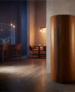 Barový nábytok DELIFE Barová skriňa Tulsa 80x190 cm akácia prírodná LED osvetlenie vínna skriňa