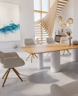 Jedálenské stoly DELIFE Jedálenský stôl Edge zaoblený tvar 300x120x2,5-3 dub prírodný kovová podstava biela švajčiarska hrana
