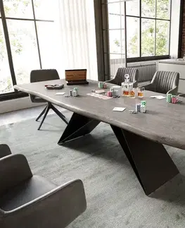 Jedálenské stoly DELIFE Jedálenský stôl Edge 260x100 akácia platinová podstava v tvare V plochá oceľ čierna Live-Edge