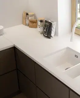 Kúpeľňové batérie DEANTE - Lukrecja bianco Kuchynská batéria, s vyťahovacou hubicou BDH_A72M