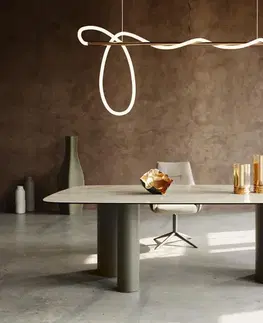 Jedálenské stoly DELIFE Jedálenský stôl Edge oválny 240x120 keramika iris FMG Onice OroTroa kov efektová povrchová úprava titánová