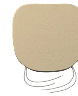 Sedáky Boris s viazaním