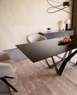 Jedálenské stoly DELIFE Jedálenský stôl Edge 180-220x100 reliéfne sklo dymovo čierna 3D dizajn Spider plochá oceľ čierna rozkladací