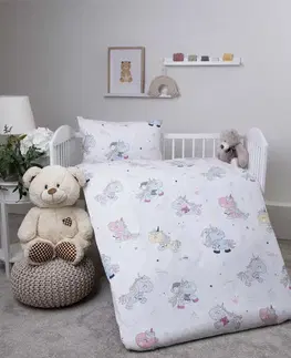 Detské obliečky MKLozkoviny.sk Bavlnené obliečky Renforcé  do postieľky – Kúzelné jednorožce - 100 × 135 cm - 40 x 60 cm
