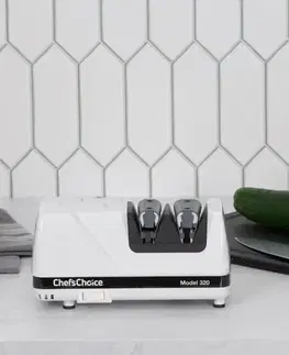 Elektrické brúsky na nože ChefsChoice elektrická brúska na nože CC-320 2-stupňová - biela 