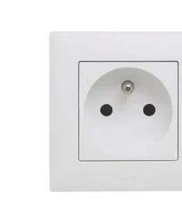 Predlžovacie káble Legrand - Domová zásuvka 250V/16A s rámčekom NILOE STEP biela LR0060+LR0049
