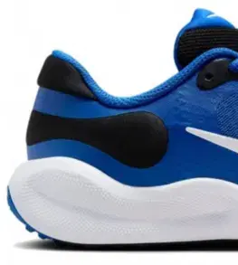 Tenisky Nike Revolution 7 (GS) Veľkosť: 35,5 EUR