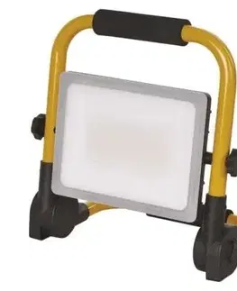 Záhradné lampy EMOS Led reflektor prenosný 51W ZS3342