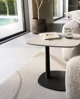 Odkládací stolky DELIFE Konferenčný stolík Edge zaoblený tvar 50×50 cm keramika onyx šampanské Eleny kov čierna
