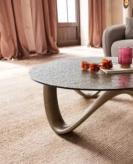 Konferenčné stolíky DELIFE Konferenčný stolík Tanju 90x90 cm metalická zlatá s reliéfnym sklom taupe