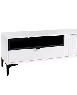 Všetky produkty TV Stolík Fabio 1D1S doska biela