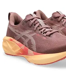 Cesta Asics Novablast 5 W Veľkosť: 38 EUR