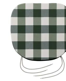 Sedáky Boris s viazaním